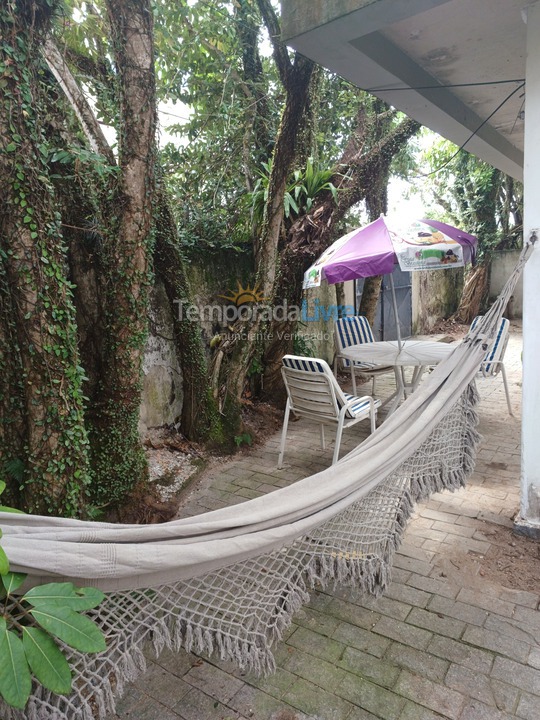 Casa para aluguel de temporada em Guarujá (Enseda)