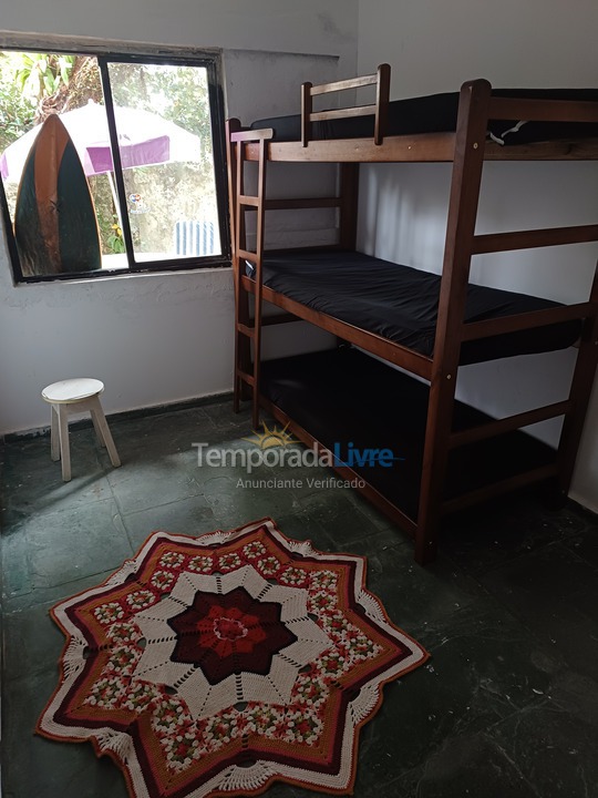 Casa para aluguel de temporada em Guarujá (Enseda)