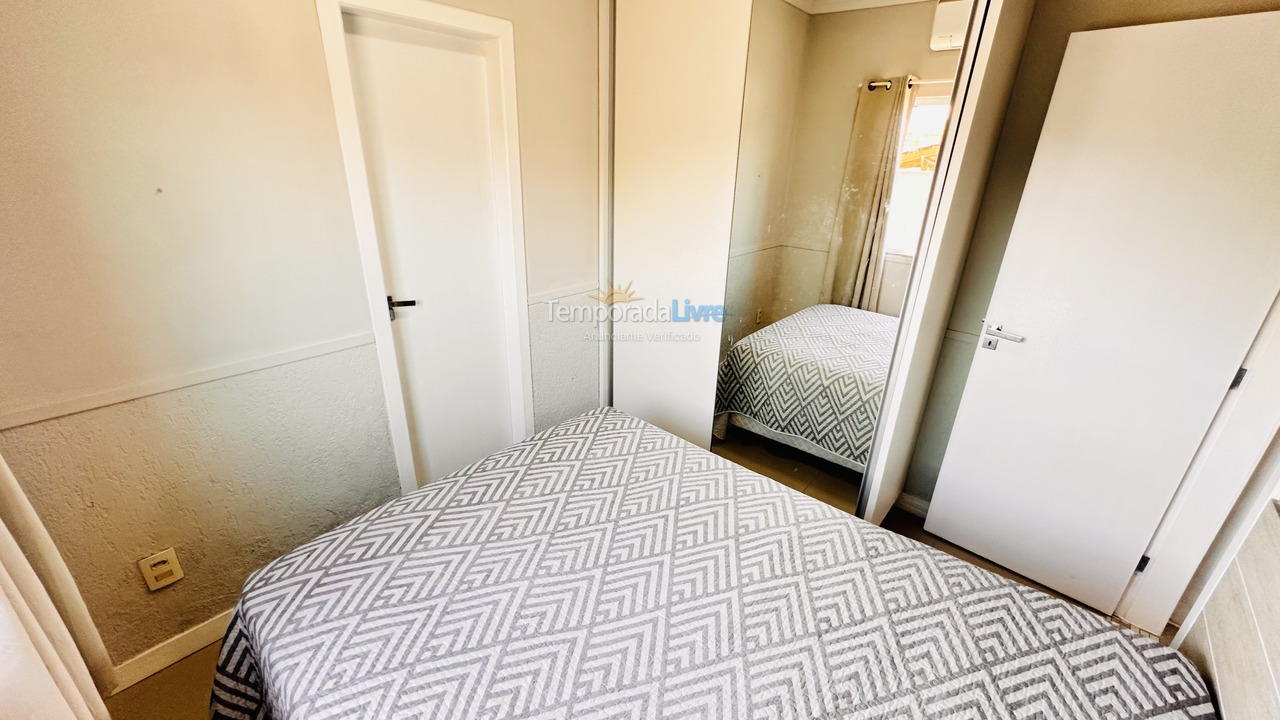 Casa para aluguel de temporada em Florianópolis (Lagoinha)