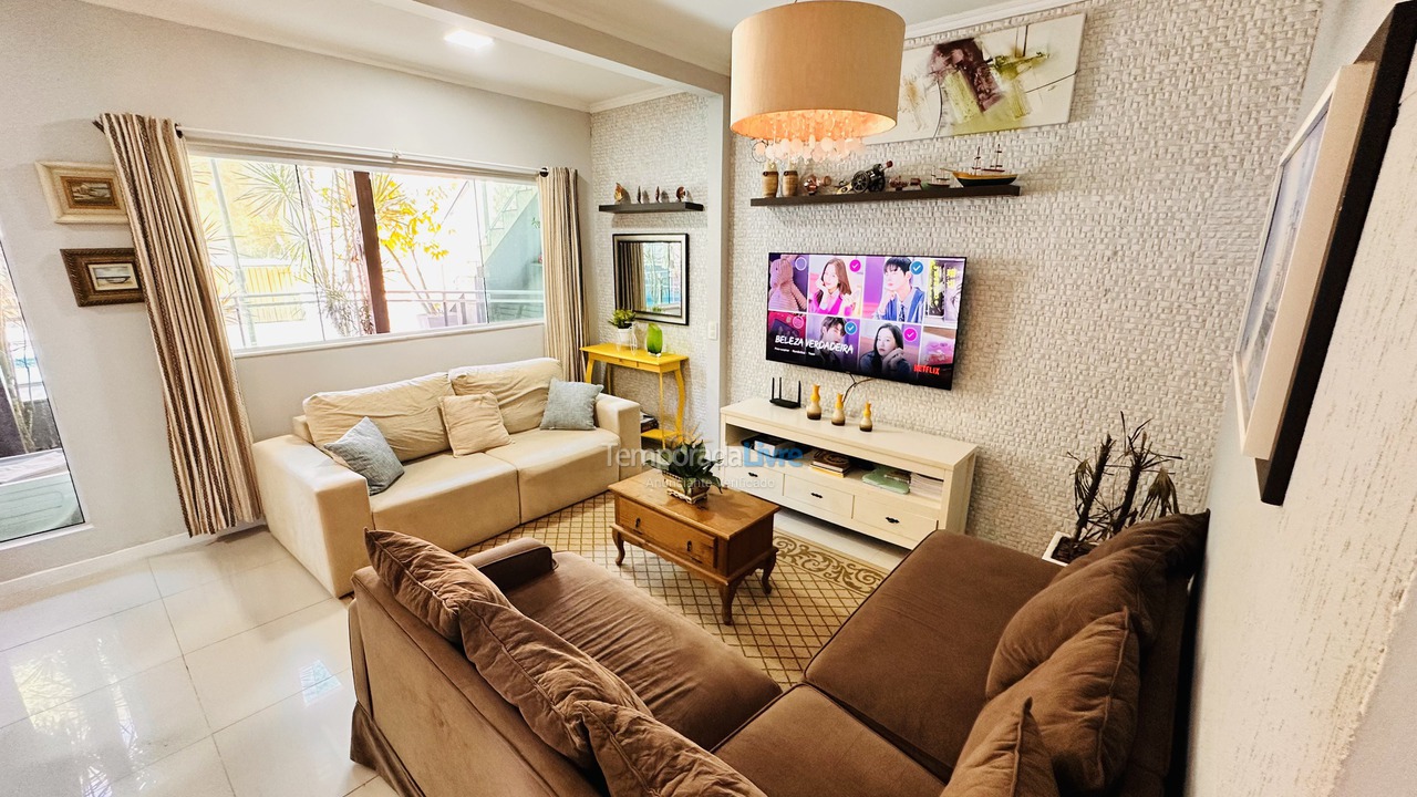 Casa para aluguel de temporada em Florianópolis (Lagoinha)