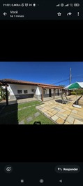 House with pool and gourmet area, 3 minutes from the beach in the center of Saguarema.