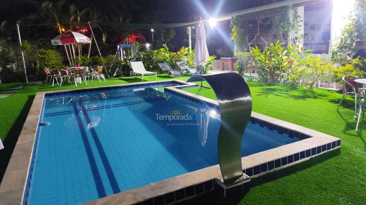 Granja para alquiler de vacaciones em Itanhaém (Balneário Gaivotas)