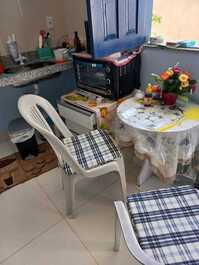 Kitnet a 250 metros de la Praia dos Milionários