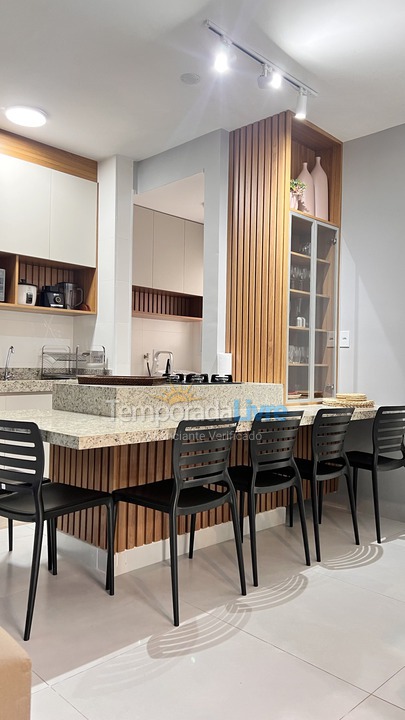 Apartamento para aluguel de temporada em Ubatuba (Praia Grande)