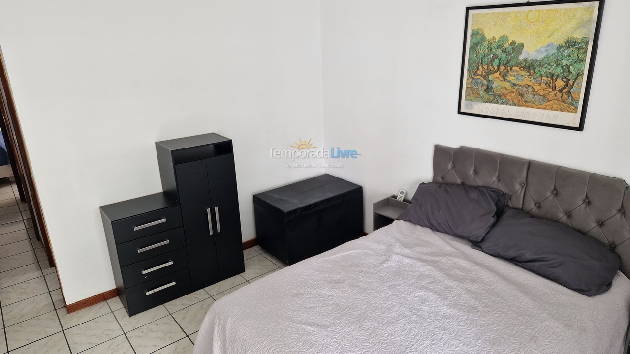 Apartamento para aluguel de temporada em Balneário Camboriú (Praia Central)