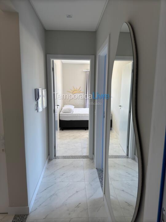 Apartamento para alquiler de vacaciones em Bombinhas (Praia de Bombas)