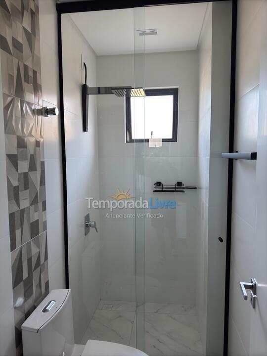 Apartamento para alquiler de vacaciones em Bombinhas (Praia de Bombas)