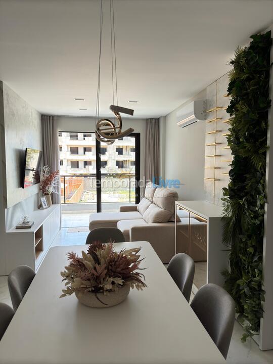 Apartamento para alquiler de vacaciones em Bombinhas (Praia de Bombas)