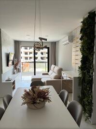 Apartamento impecable con jacuzzi privado.