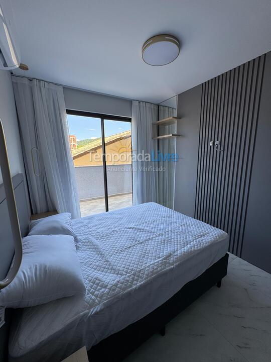 Apartamento para alquiler de vacaciones em Bombinhas (Praia de Bombas)