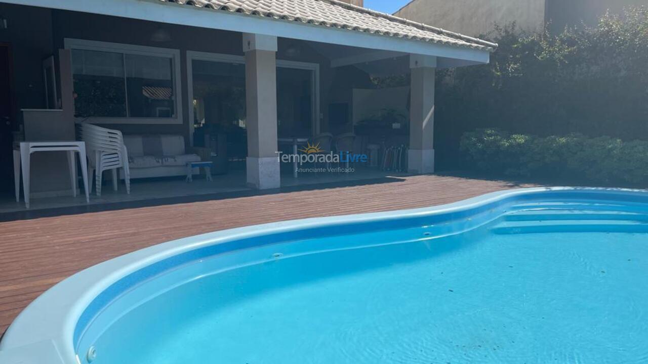 House for vacation rental in Bombinhas (Canto Grande)