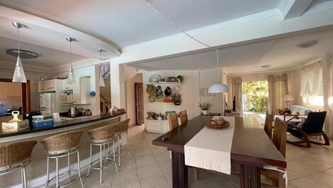 House with Pool in Canto Grande, Bombinhas