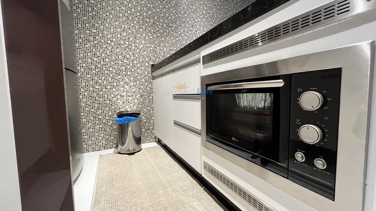 Casa para aluguel de temporada em Guarujá (Tujucupava)