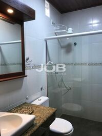 Linda casa beira mar na Praia da Conceição em Bombinhas-SC