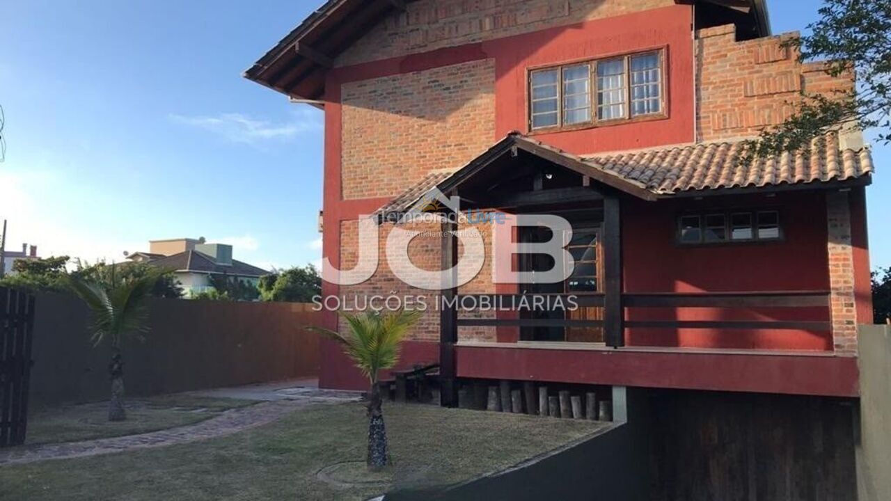 Casa para alquiler de vacaciones em Bombinhas (Canto Grande)