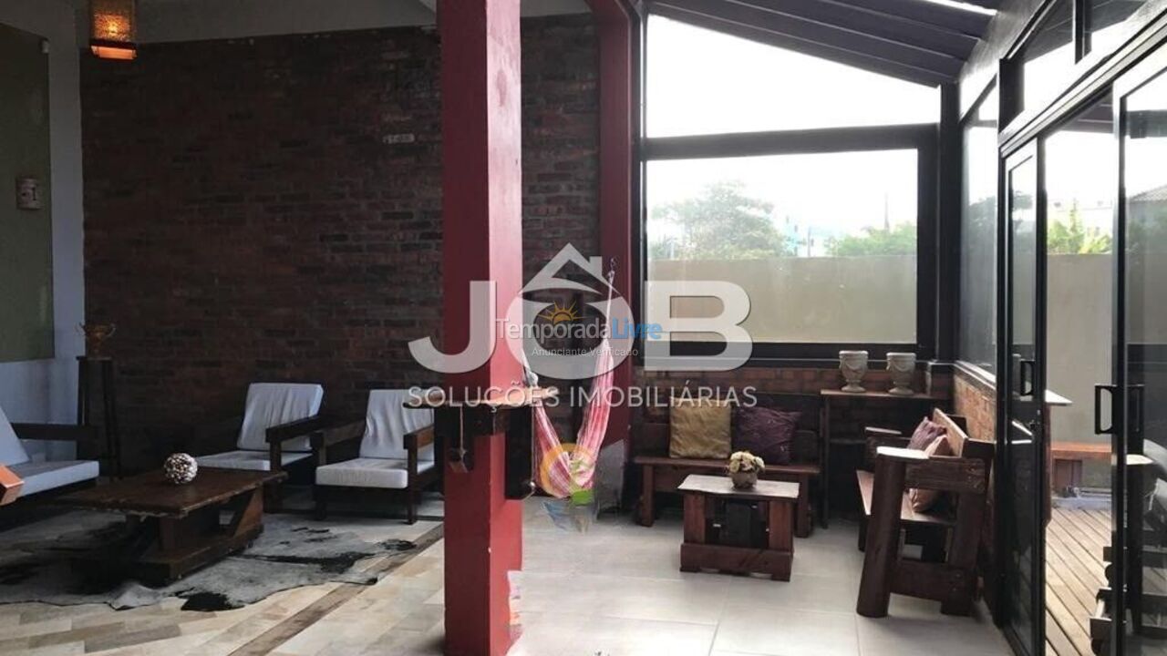 Casa para alquiler de vacaciones em Bombinhas (Canto Grande)