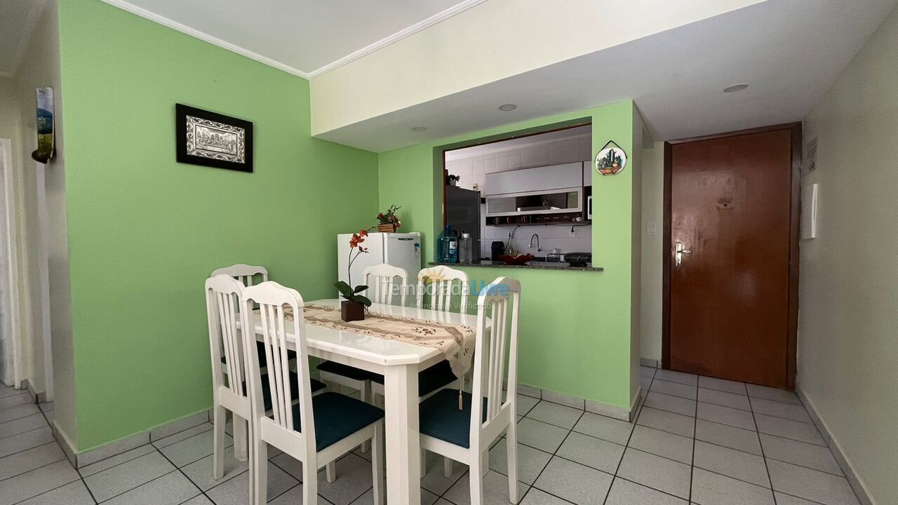 Apartamento para aluguel de temporada em Ubatuba (Praia Grande)
