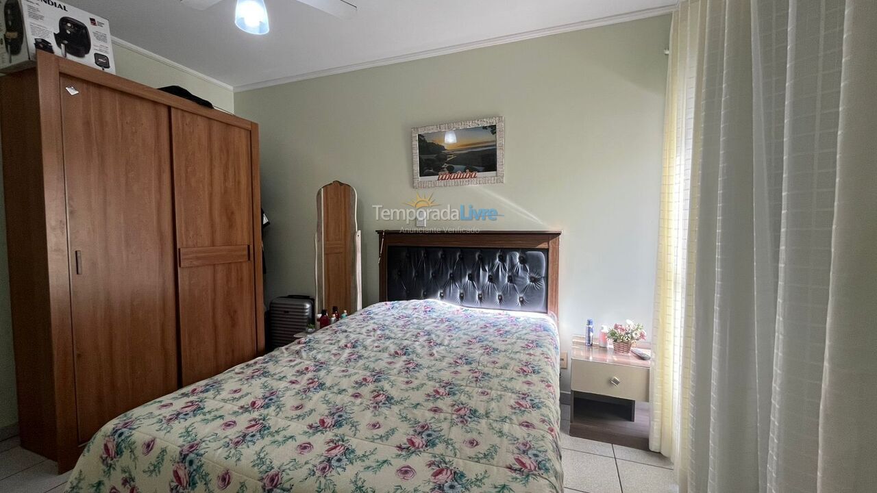 Apartamento para aluguel de temporada em Ubatuba (Praia Grande)