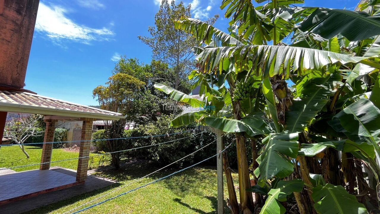 Casa para aluguel de temporada em Florianópolis (Cachoeira do Bom Jesus)