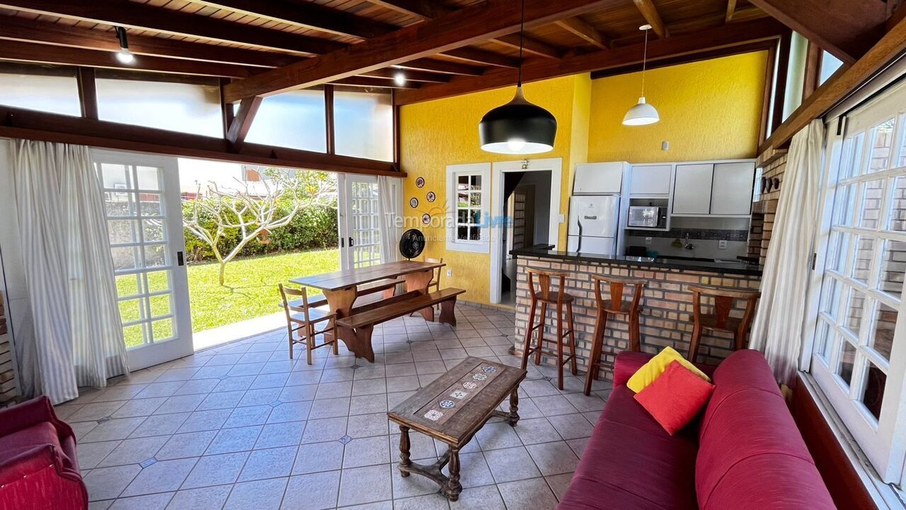 Casa para aluguel de temporada em Florianópolis (Cachoeira do Bom Jesus)