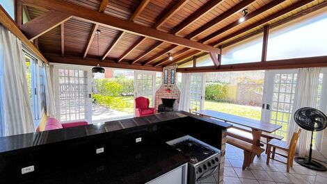 Casa 3 quartos na Cachoeira do Bom Jesus.