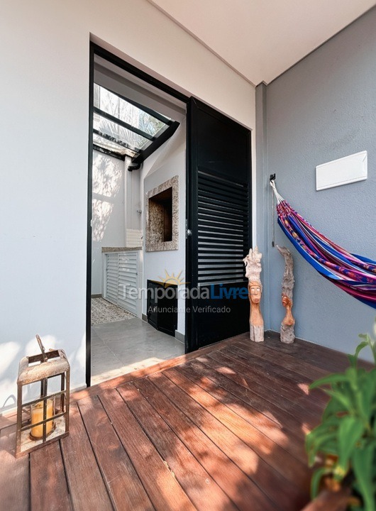 House for vacation rental in Bombinhas (Canto Grande)