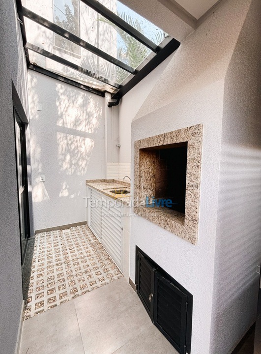 House for vacation rental in Bombinhas (Canto Grande)