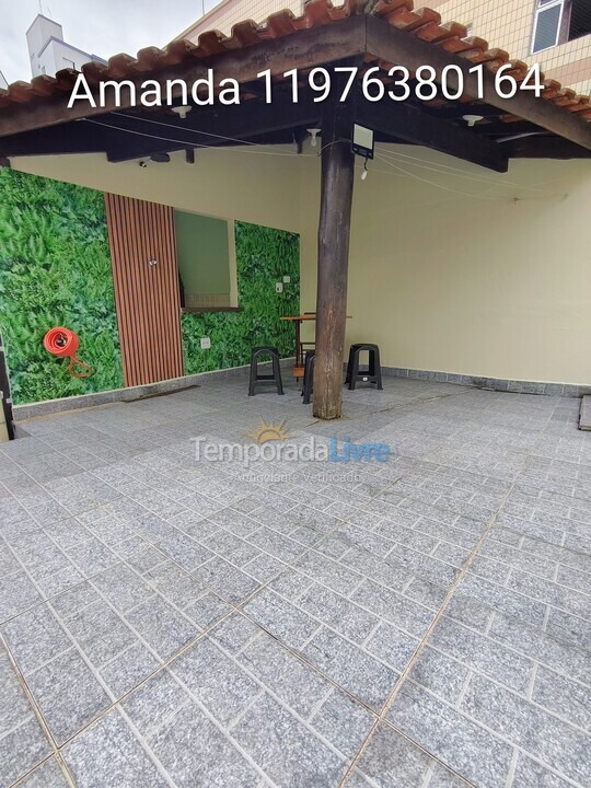 Casa para aluguel de temporada em Praia Grande (Ocian)