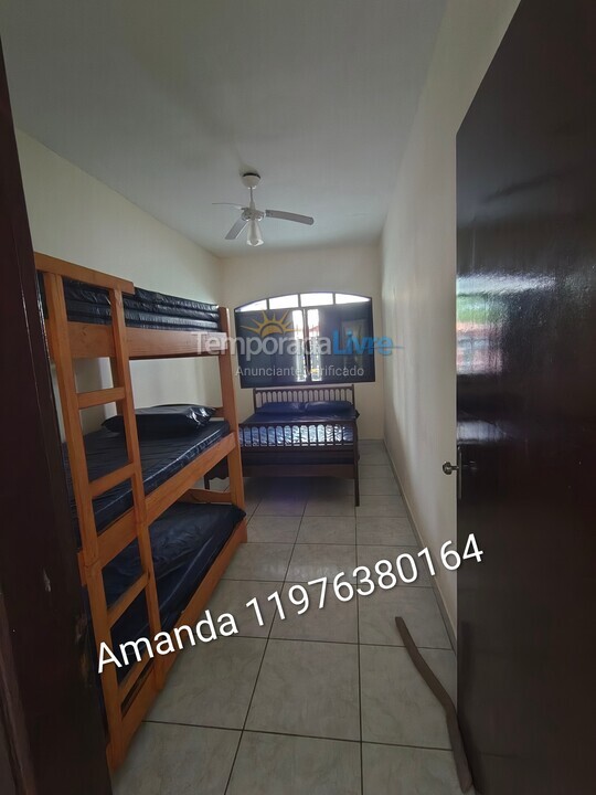 Casa para aluguel de temporada em Praia Grande (Ocian)