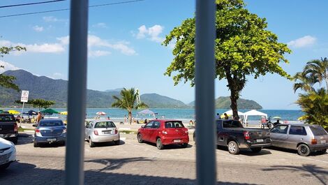 3 bedroom apartment on the beach in Ubatuba