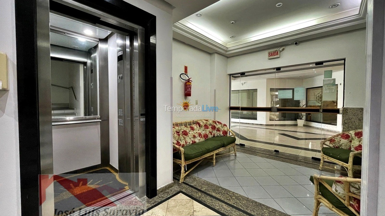 Apartamento para aluguel de temporada em Bombinhas (Praia de Bombas)