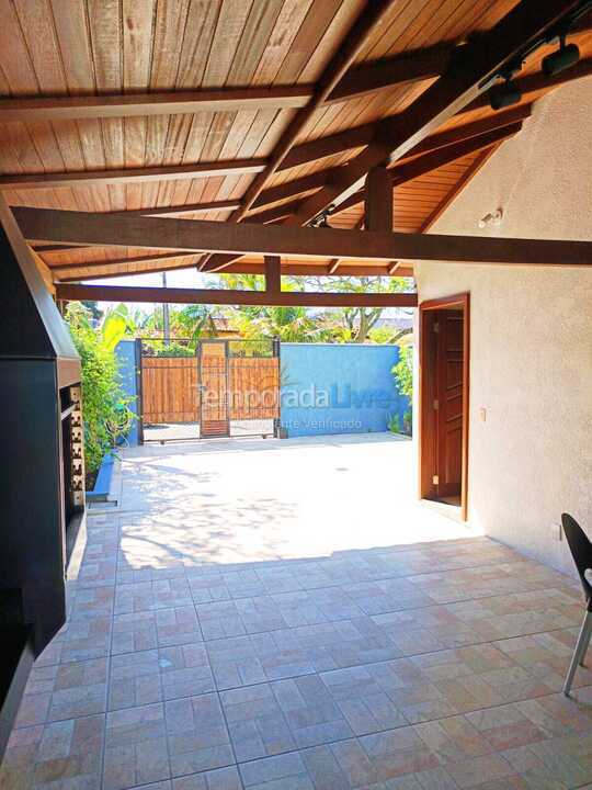 Casa para alquiler de vacaciones em Florianopolis (Campeche)