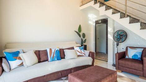 Casa de 2 pisos com piscina na praia de zimbros