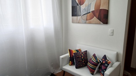 Apartment in the north zone with swimming pool and private parking.