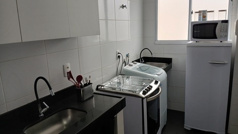 Apartment in the north zone with swimming pool and private parking.