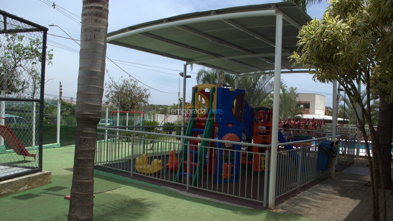 Apartment for vacation rental in Londrina (State Of Paraná)