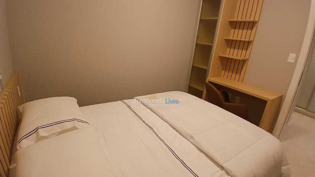 Apartment for vacation rental in Itapema (Meia Praia)