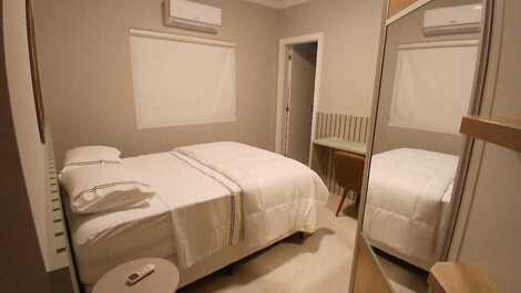 One block from the beach, 3 bedrooms, finely furnished.