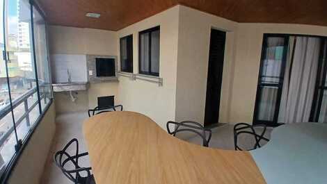 One block from the beach, 3 bedrooms, finely furnished.