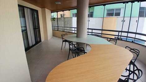 One block from the beach, 3 bedrooms, finely furnished.