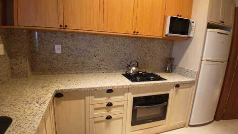 One block from the beach, 3 bedrooms, finely furnished.