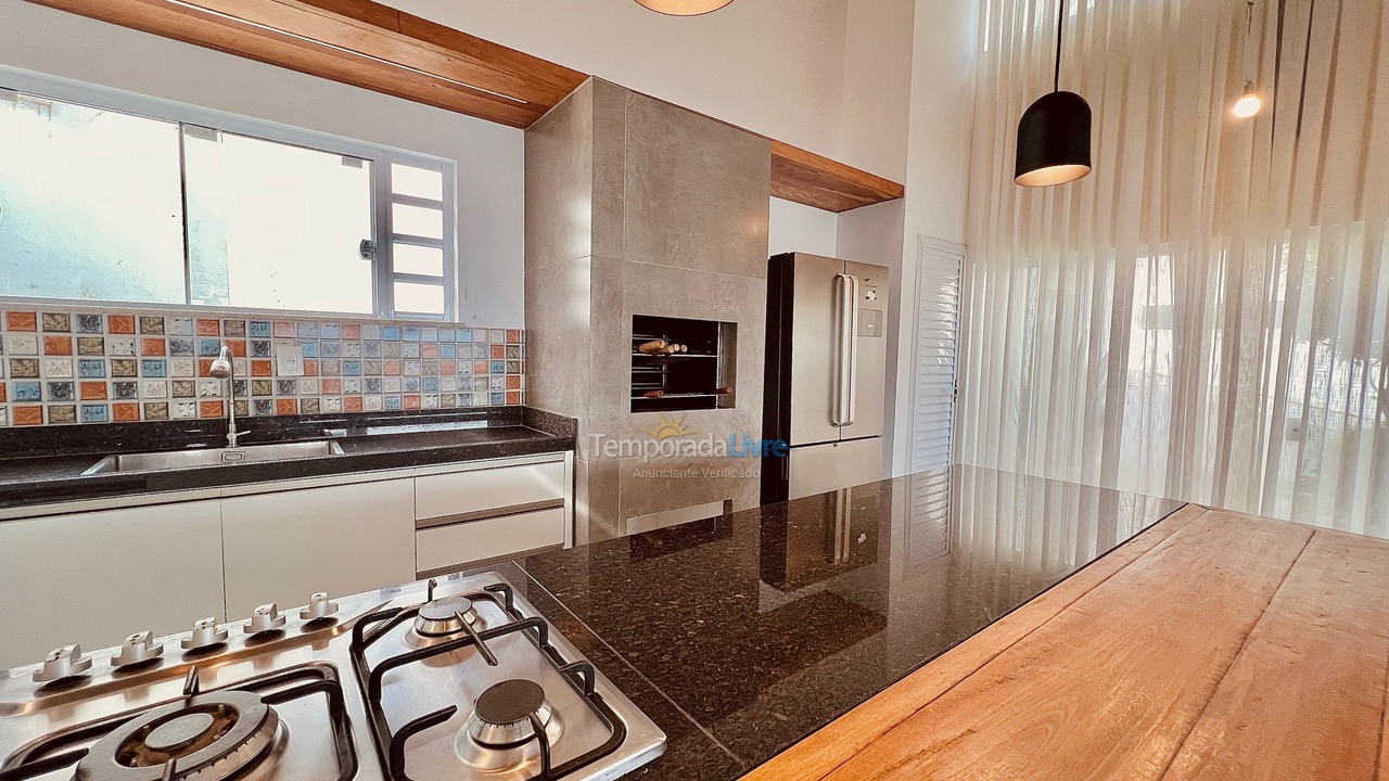 House for vacation rental in Porto Belo (Araca)