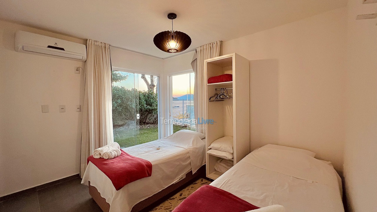 House for vacation rental in Porto Belo (Araca)