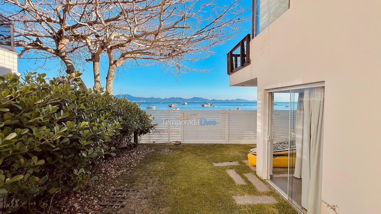 House for vacation rental in Porto Belo (Araca)