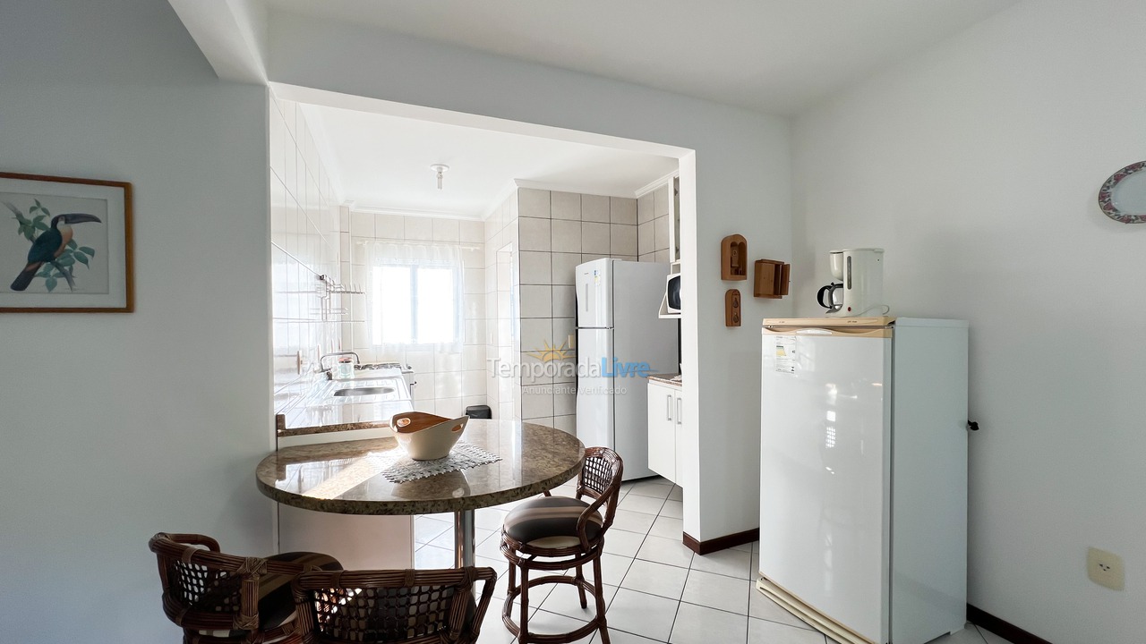 Apartment for vacation rental in Bombinhas (Praia de Bombinhas)