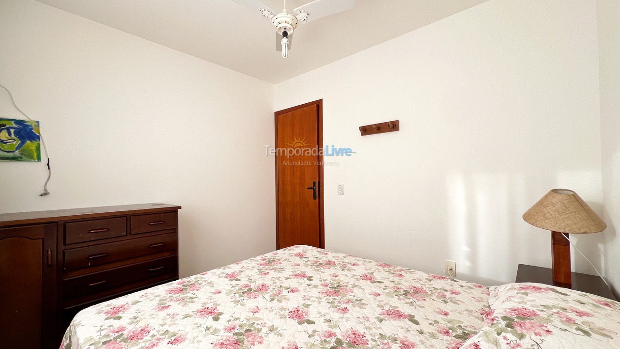 Apartment for vacation rental in Bombinhas (Praia de Bombinhas)