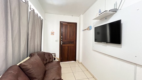 Apartamento com 1 dormitório a 30 m da Praia de Bombinhas.