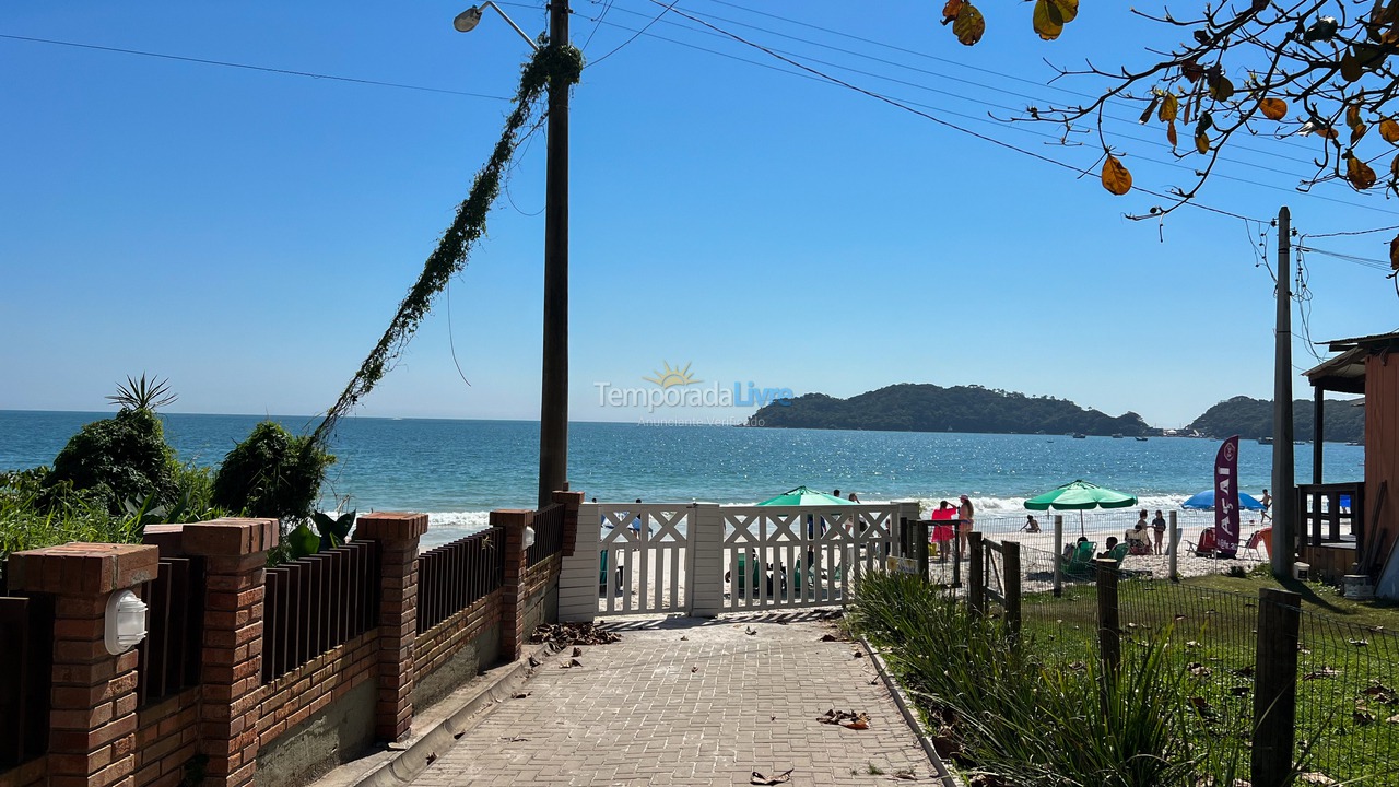 Apartamento para aluguel de temporada em Bombinhas (Praia de Bombinhas)