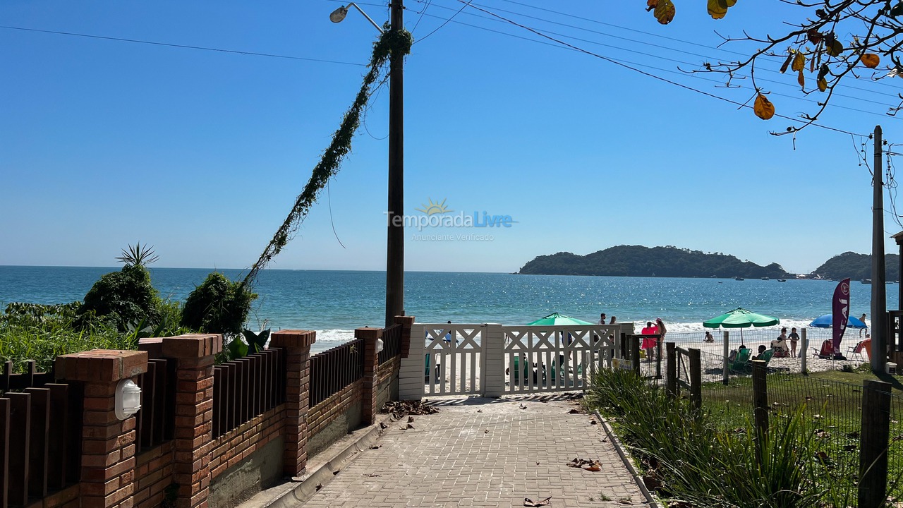 Apartamento para aluguel de temporada em Bombinhas (Praia de Bombinhas)