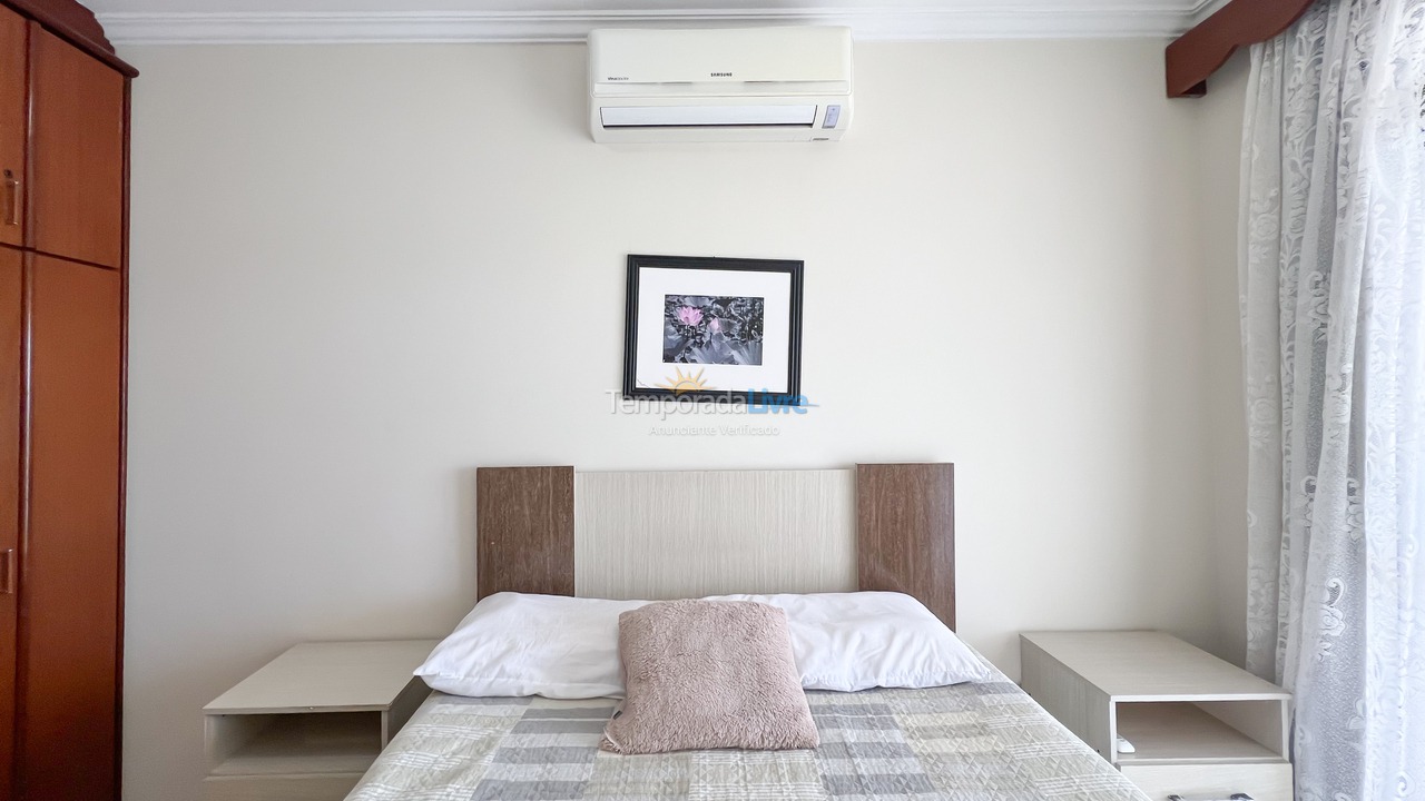 Apartamento para aluguel de temporada em Bombinhas (Praia de Bombinhas)